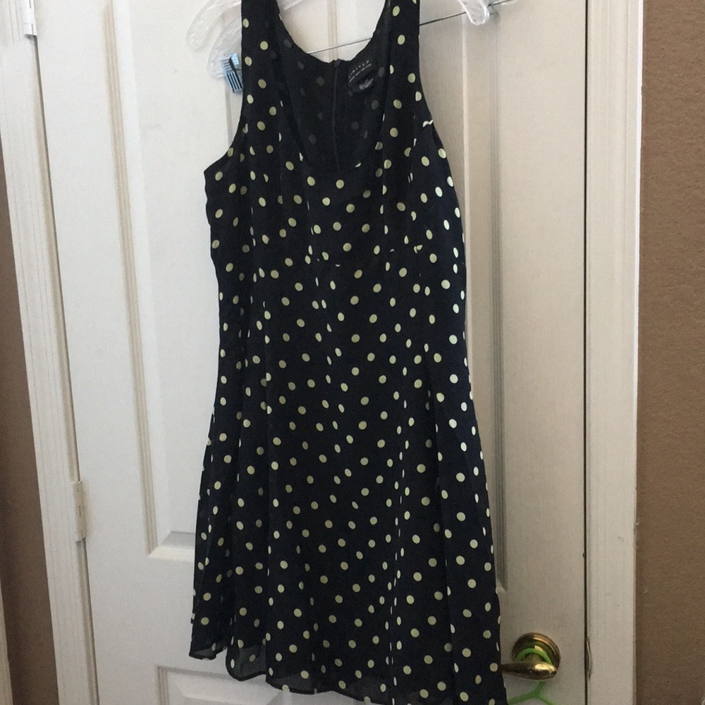 FINAL MARKDOWN Ladiesβ Limited Dress (14)